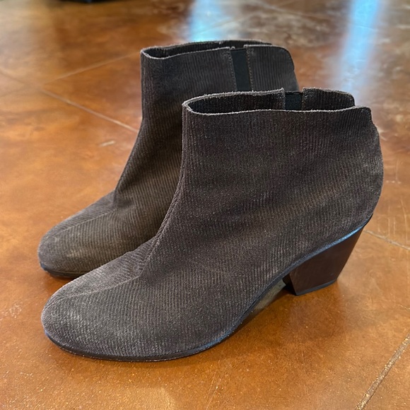 COCLICO Booties sz38 - Picture 1 of 6